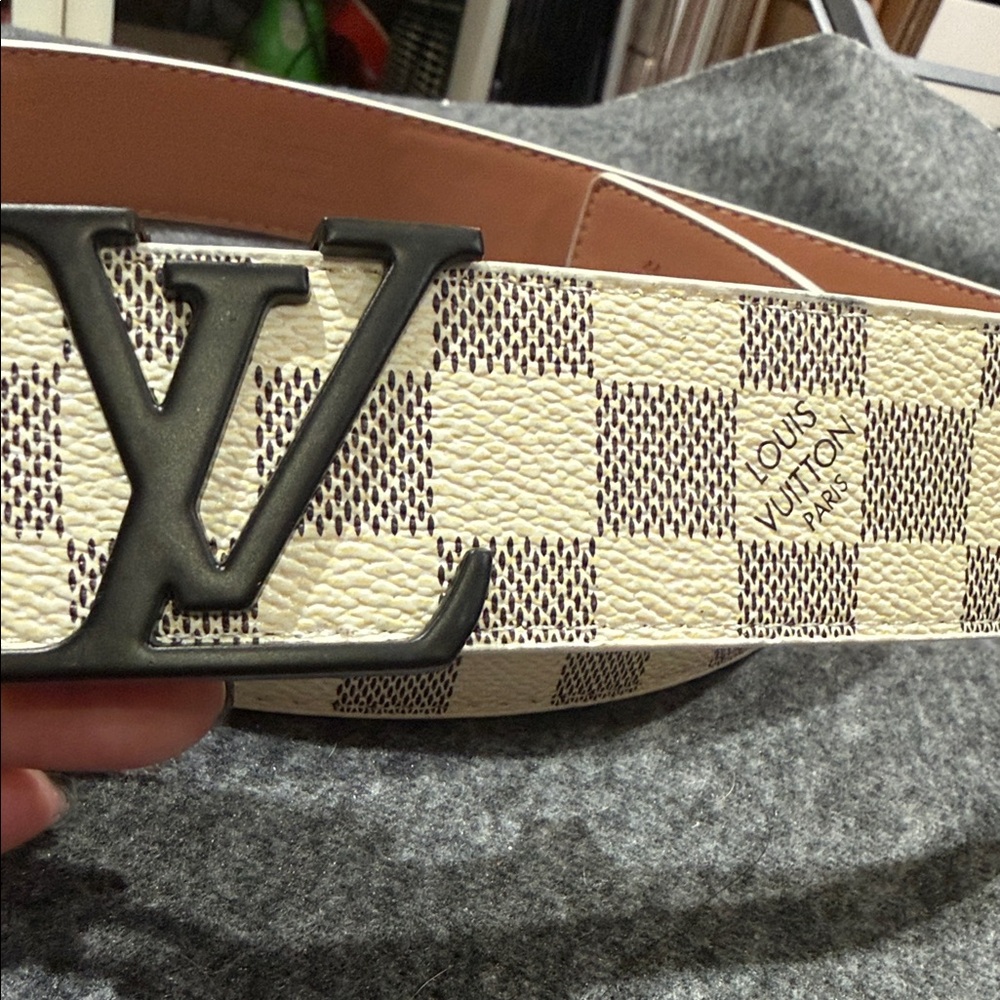 Cream Checkered Belt with Black Buckle - Picture 2 of 10